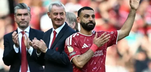 غادر محمد صلاح الملعب وهو يذرف دموعاً غزيرة مع انتهاء مسيرته الأسطورية مع ليفربول