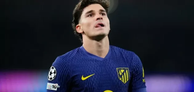 يؤكد سواريز أن أتلتيكو مدريد قادر على إقناع ألفاريز بالبقاء لمدة عام آخر.