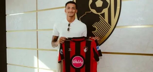 تعاقد نادي بورنموث مع مهاجم إلتشي ألفارو مقابل 30 مليون يورو بحسب التقارير