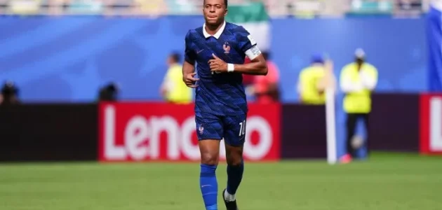 مبابي هو أول لاعب منذ جيرد مولر في عام 1970 يسجل 10 أهداف في بطولة كأس العالم في بطولة واحدة