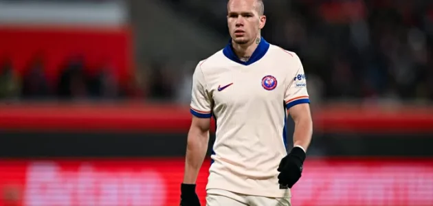 مودريك لاعب تشيلسي “ممتن” بعد تأكيد عودته إلى كرة القدم