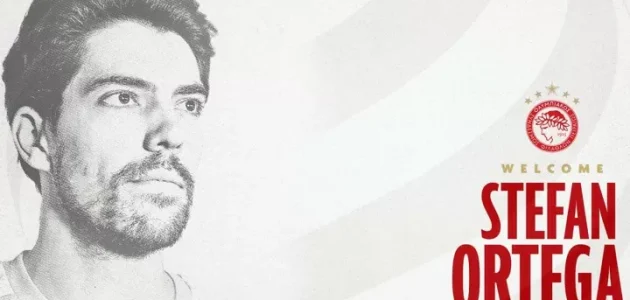 رسميًا: أولمبياكوس يضم حارس مرمى مانشستر سيتي السابق أورتيغا