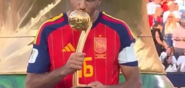 رسميًا: رودري يفوز بالكرة الذهبية لكأس العالم 2026
