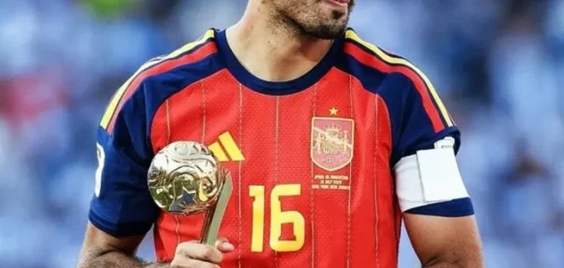 بين رودري وريال مدريد: زملاء لاعب خط الوسط في المنتخب الوطني ينصحونه بالانتقال إلى برشلونة
