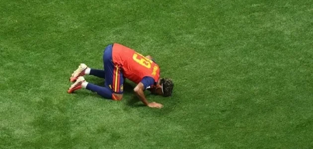 يامال يصبح أول لاعب تحت 20 عامًا يفوز ببطولة أوروبا وكأس العالم