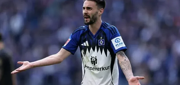 سكاي ألمانيا: هامبورغ وأرسنال يناقشان انتقال فييرا، واللاعب يفضل الانتقال الدائم