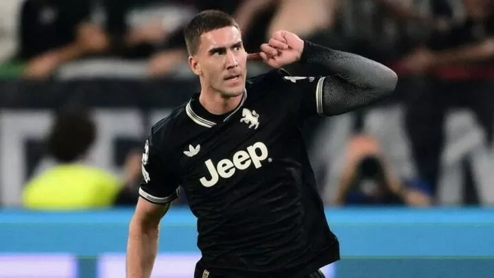 فلاهوفيتش ينتظر رد برشلونة بعد أن قدم بشكتاش عرضاً ثانياً